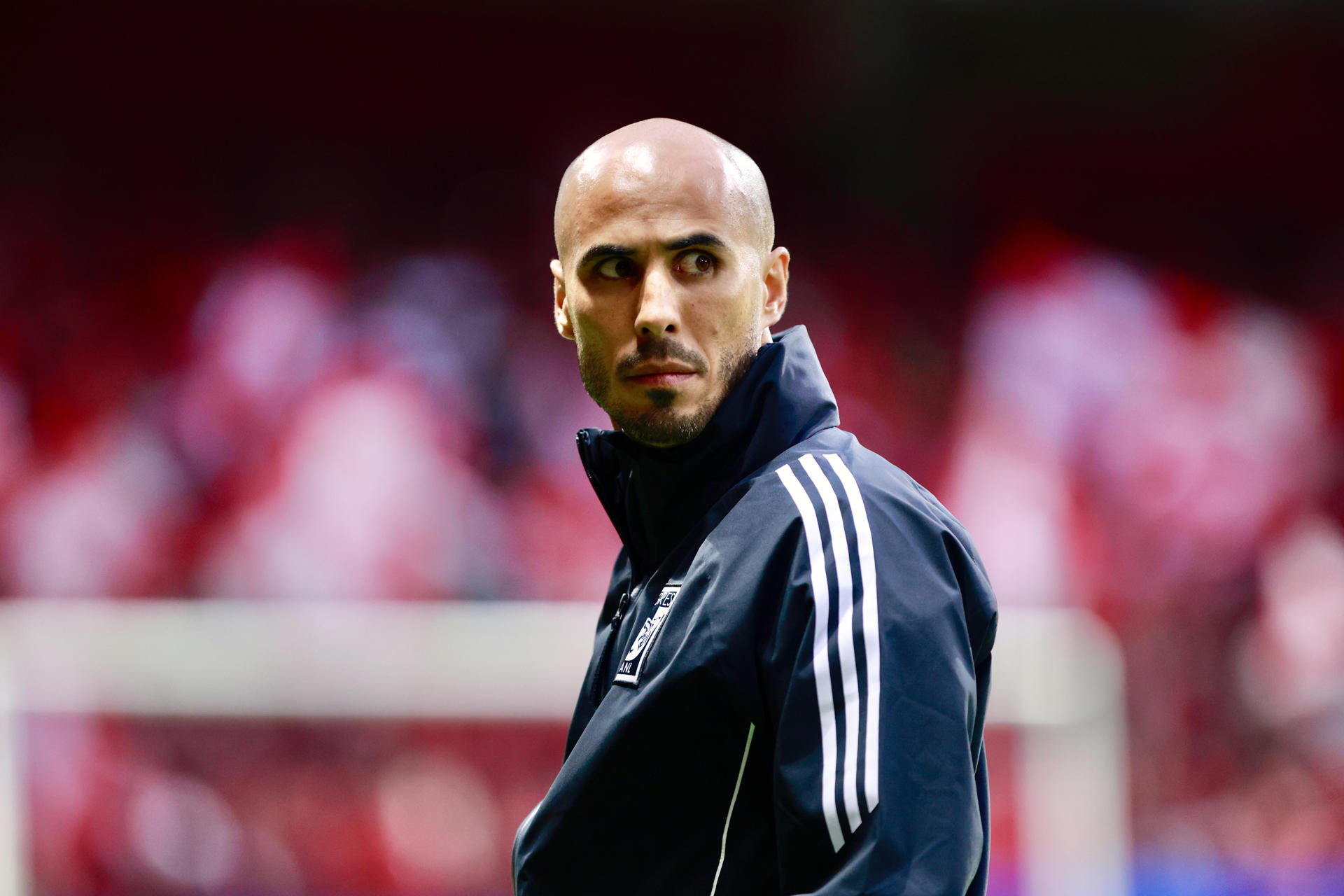 Fotografía de archivo del entrenador de Tigres Guido Pizarro durante un partido de la Liga MX en el estadio Nemesio Diez en Toluca (México). EFE/ Felipe Gutiérrez