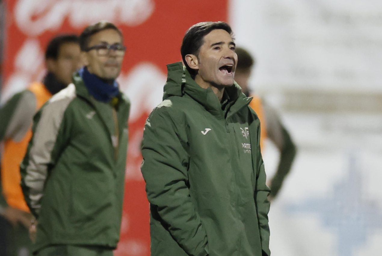 Fotografía de José Manuel Vidal, en la que puede verse en una imagen de archivo del pasado 3 de diciembre al técnico del Villarreal, Marcelino García Toral, durante un partido. EFE