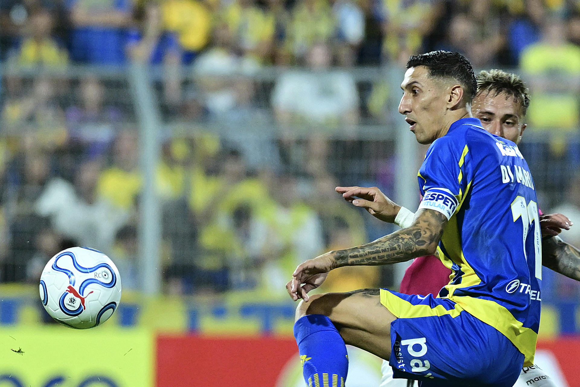 Angel Di María no fue suficiente este jueves para allanar el triunfo de Rosario Central en el partido de la primera jornada de la fase de grupos de la Copa Libertadores contra Independiente del Valle (0-0) en el estadio Gigante de Arroyito de la ciudad argentina de Rosario. EFE/ Sebastián Granata