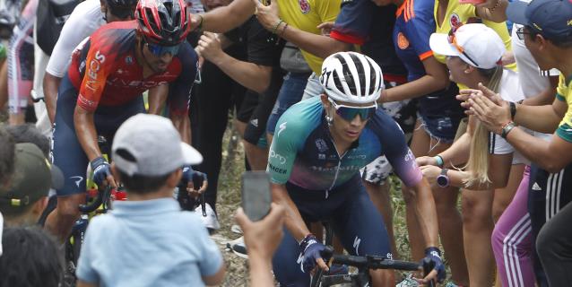CICLISMO: ‘Supermán’ López vuelve a ganar en la Vuelta a Colombia, quinto triunfo en seis jornadas
