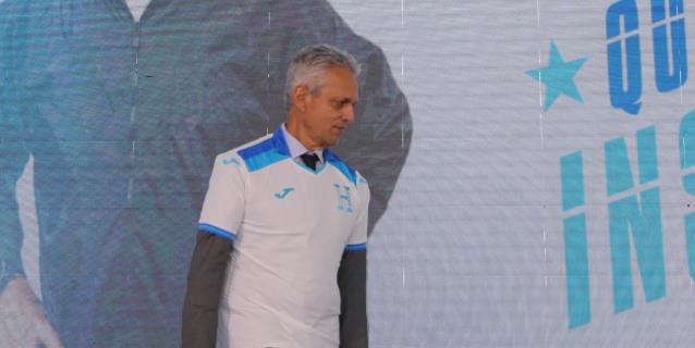 Rueda convoca a 24 jugadores de Honduras a microciclo para amistoso contra Guatemala