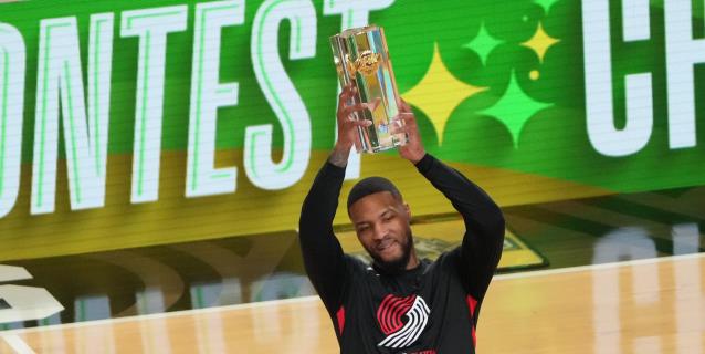 NBA: Lillard rescata a los Bucks, Edwards impulsa a los líderes Wolves
