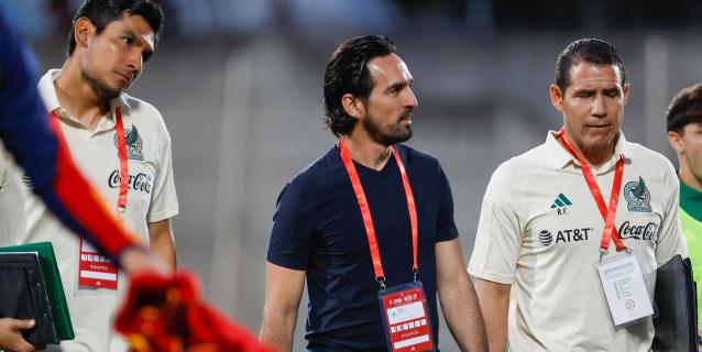 Las Chivas de Guadalajara anuncian a Gerardo Espinoza como su nuevo entrenador