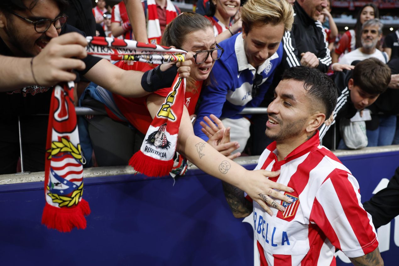 Imagen de archivo del delantero del Atlético de Madrid Ángel Correa (d). EFE/ Mariscal
