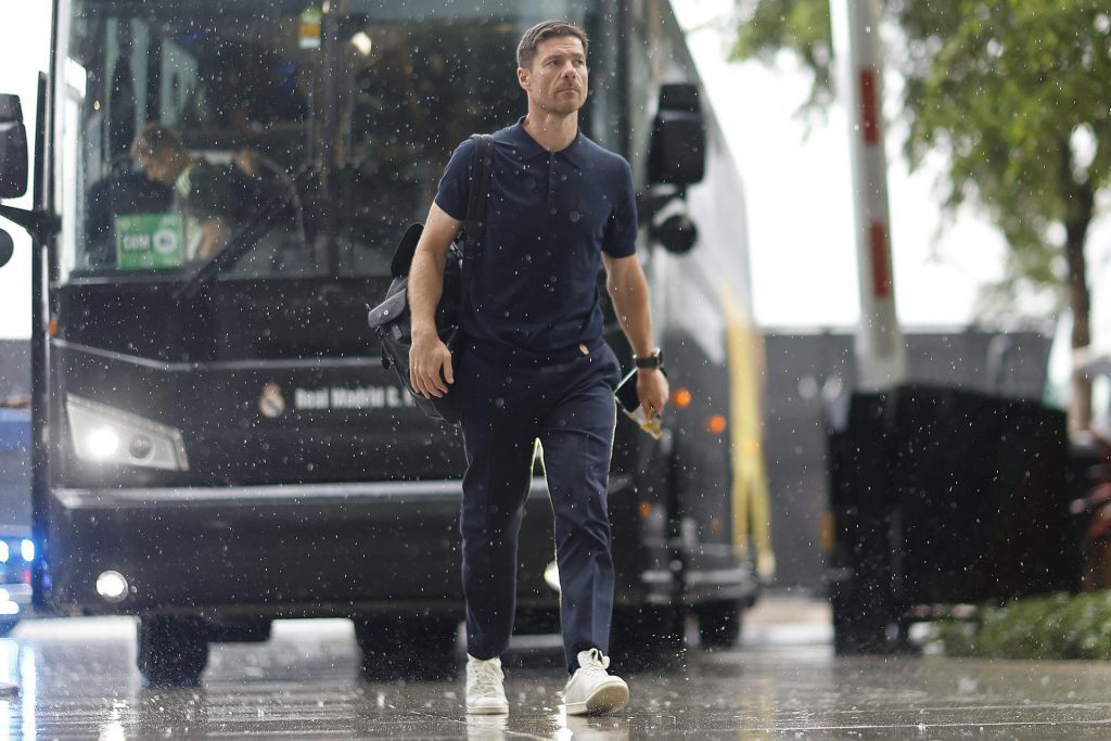 Foto de archivo del entrenador del Real Madrid, Xabi Alonso. EFE/ Juan Ignacio Roncoroni
