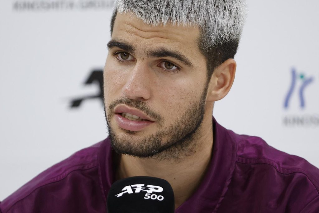 El tenista español Carlos Alcaraz en rueda de prensa tras gana al noruego Casper Ruud en Tokio, Japón. EFE/EPA/RODRIGO REYES MARIN
