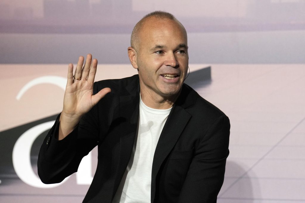 El futbolista Andrés Iniesta en una foto de archivo. EFE/Alejandro García