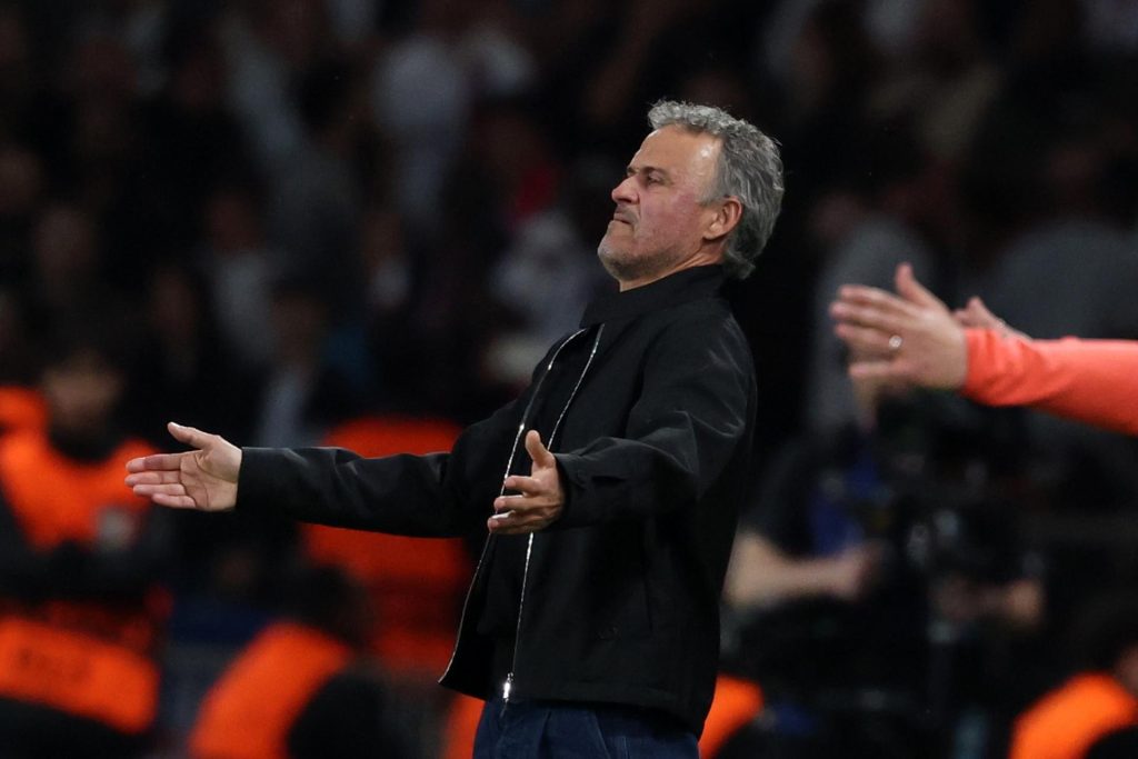 Luis Enrique: “No hay que respetar todas las opiniones; las hay que son de mierda”