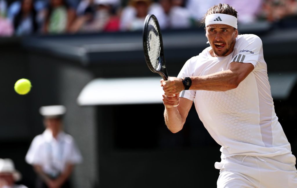 El alemán Alexander Zverev acabó con el sueño británico tras eliminar al único representante local en semifinales, Arthur Fery EFE/EPA/NEIL HALL
