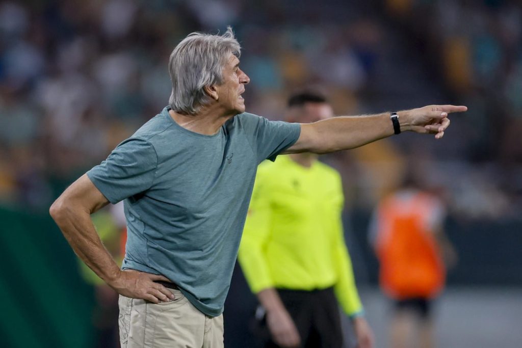 Pellegrini dice que “el equipo llega bien” tras haber completado “una buena pretemporada”